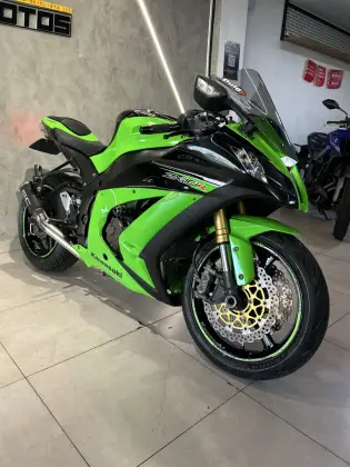 KAWASAKI NINJA ZX-10R 