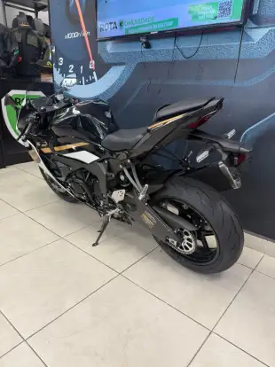 KAWASAKI-NINJA ZX-6R-2026