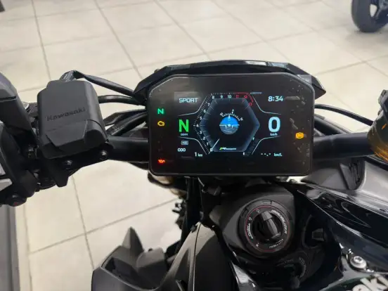 KAWASAKI-Z1100 SE-2026