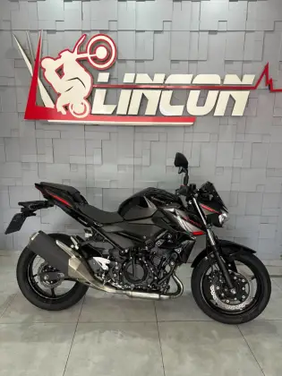 KAWASAKI Z400 