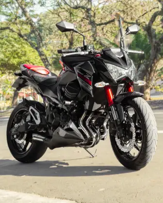 KAWASAKI Z800 ABS KAWASAKI Z800 ABS