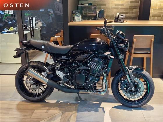KAWASAKI Z900RS 