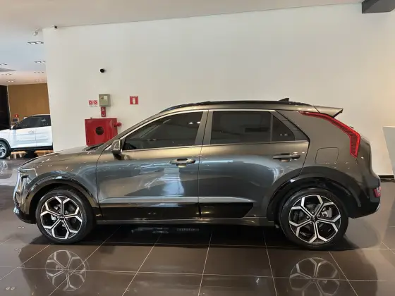 KIA NIRO 1.6 GDI HEV SX PRESTIGE DCT KIA NIRO 1.6 GDI HEV SX PRESTIGE DCT
