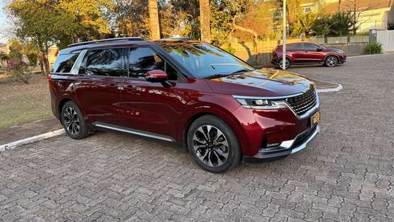 KIA-CARNIVAL-2021