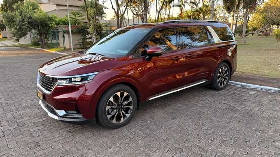 KIA-CARNIVAL-2021