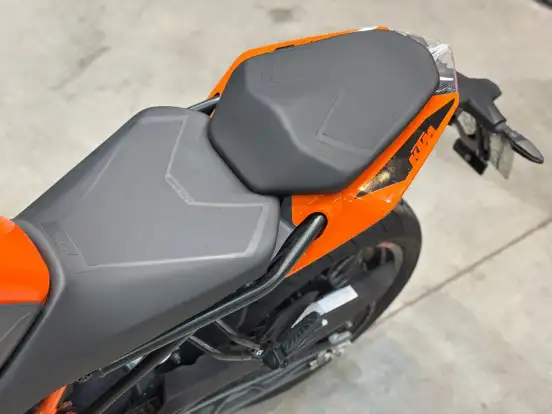 KTM-390 DUKE ABS KTM-390 DUKE ABS-2024