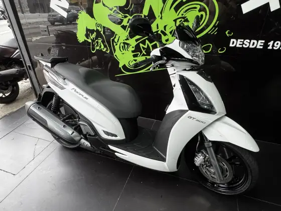 KYMCO PEOPLE GTI 300 KYMCO PEOPLE GTI 300