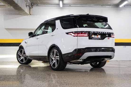 LAND ROVER-DISCOVERY-3.0 D300 TURBO DIESEL MHEV METROPOLITAN EDITION AUTOMÁTICO LAND ROVER-DISCOVERY-2023