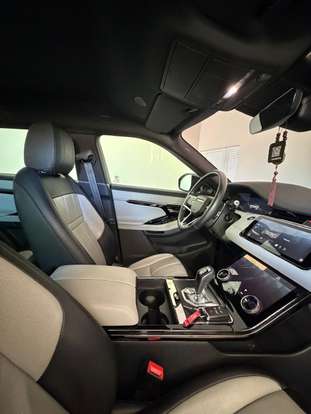 LAND ROVER-RANGE ROVER EVOQUE-2.0 P250 FLEX R-DYNAMIC SE AWD AUTOMÁTICO LAND ROVER-RANGE ROVER EVOQUE-2020