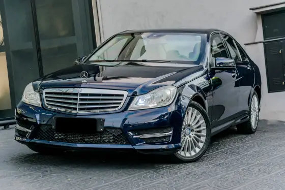 MERCEDES-BENZ C 180 1.6 CGI SPORT 16V TURBO GASOLINA 4P AUTOMÁTICO MERCEDES-BENZ C 180 1.6 CGI SPORT 16V TURBO GASOLINA 4P AUTOMÁTICO
