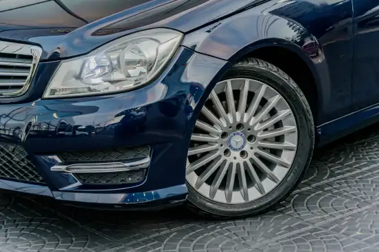 MERCEDES-BENZ-C 180-2013