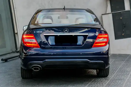MERCEDES-BENZ-C 180-2013