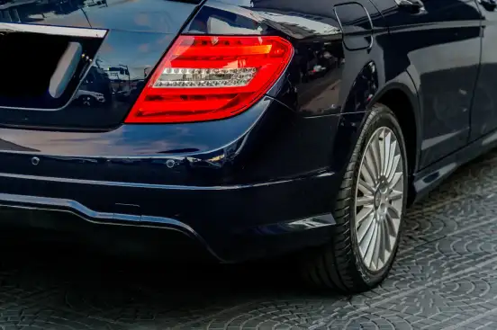 MERCEDES-BENZ-C 180-2013