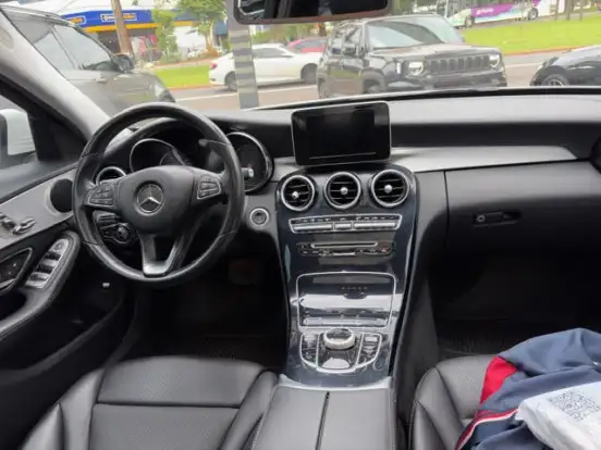MERCEDES-BENZ-C 200-2.0 CGI AVANTGARDE 16V GASOLINA 4P AUTOMÁTICO MERCEDES-BENZ-C 200-2015