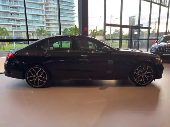 MERCEDES-BENZ-C 300-2026