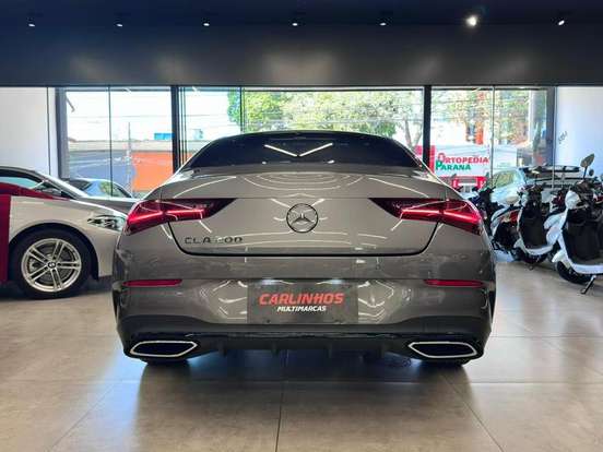MERCEDES-BENZ-CLA 200-2025