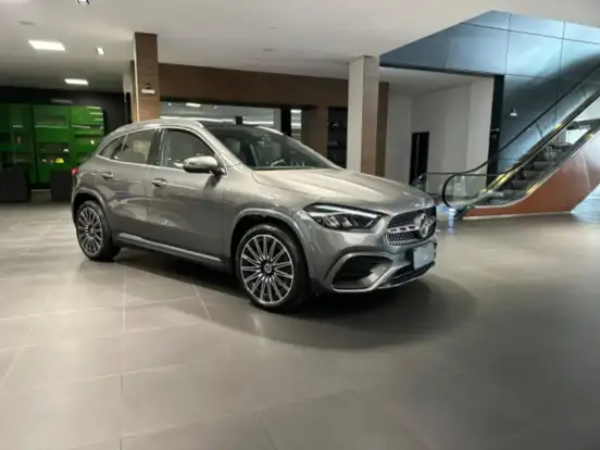 MERCEDES-BENZ-GLA 200-1.3 MHEV AMG LINE 7G-DCT MERCEDES-BENZ-GLA 200-2025