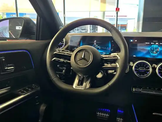 MERCEDES-BENZ-GLA 35 AMG-2.0 MHEV 4MATIC SPEEDSHIFT MERCEDES-BENZ-GLA 35 AMG-2025