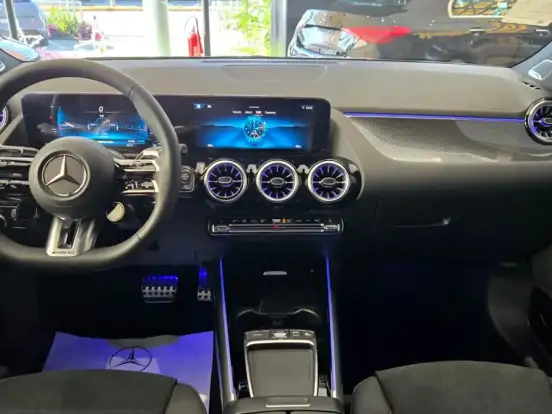 MERCEDES-BENZ-GLA 35 AMG-2.0 MHEV 4MATIC SPEEDSHIFT MERCEDES-BENZ-GLA 35 AMG-2025