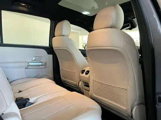 MERCEDES-BENZ-GLB 220-2.0 MHEV PROGRESSIVE 4MATIC 8G-DCT MERCEDES-BENZ-GLB 220-2025