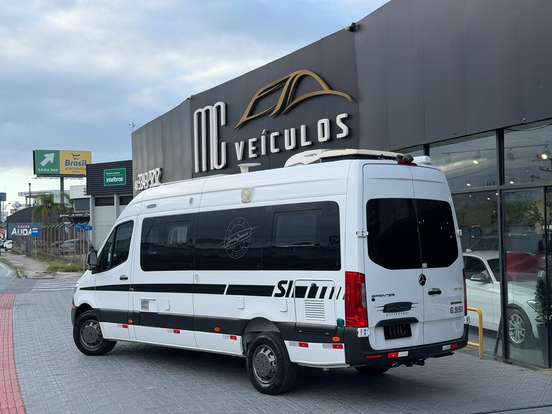 MERCEDES-BENZ-SPRINTER-2021