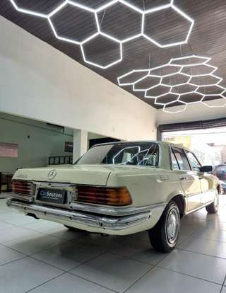 MERCEDES-BENZ-280 S-1975