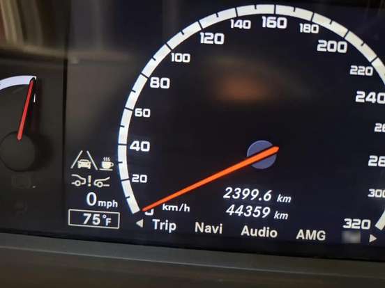 MERCEDES-BENZ-S 63 AMG-2012
