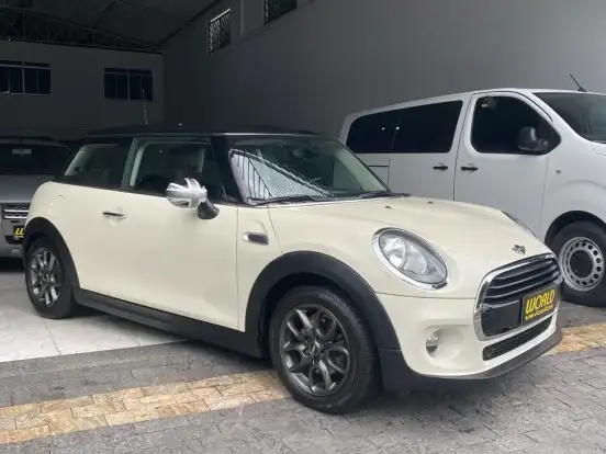 MINI-COOPER-1.5 12V TURBO GASOLINA 2P AUTOMÁTICO MINI-COOPER-2015