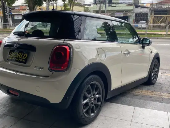 MINI-COOPER-1.5 12V TURBO GASOLINA 2P AUTOMÁTICO MINI-COOPER-2015