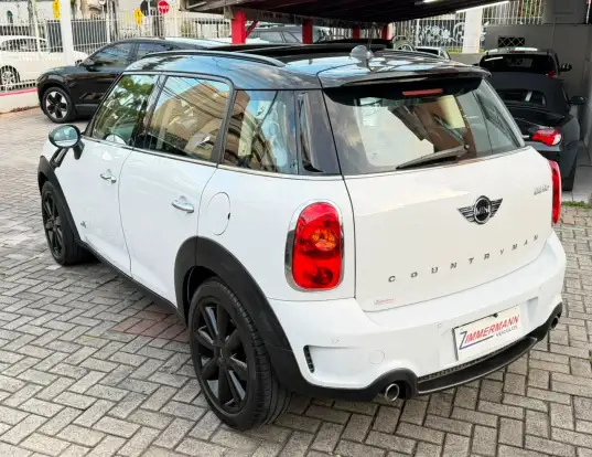 MINI-COUNTRYMAN-1.6 S ALL4 4X4 16V 184CV TURBO GASOLINA 4P AUTOMÁTICO MINI-COUNTRYMAN-2010
