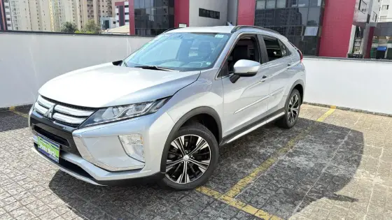 MITSUBISHI ECLIPSE CROSS 1.5 MIVEC TURBO GASOLINA HPE CVT MITSUBISHI ECLIPSE CROSS 1.5 MIVEC TURBO GASOLINA HPE CVT