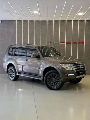 MITSUBISHI-PAJERO-3.2 HPE 4X4 7 LUGARES 16V TURBO INTERCOOLER DIESEL 4P AUTOMÁTICO MITSUBISHI-PAJERO-2015