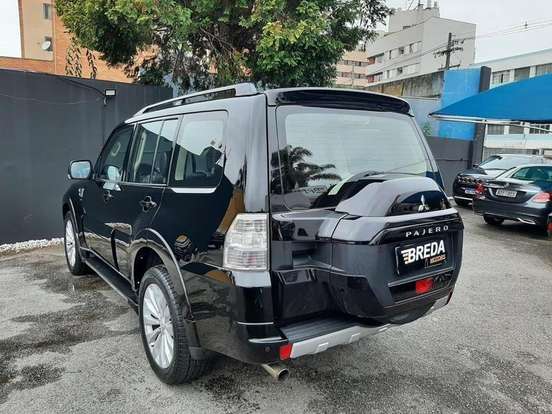 MITSUBISHI-PAJERO FULL-3.8 4X4 V6 24V GASOLINA 4P AUTOMÁTICO MITSUBISHI-PAJERO FULL-2014