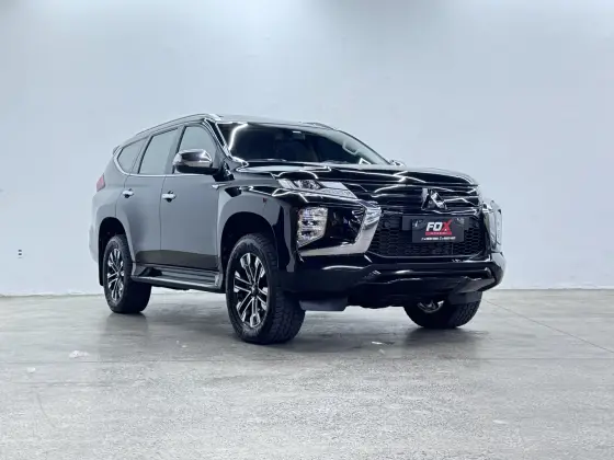 MITSUBISHI PAJERO SPORT 2.4 16V MIVEC TURBO DIESEL HPE-S AWD AUTOMÁTICO MITSUBISHI PAJERO SPORT 2.4 16V MIVEC TURBO DIESEL HPE-S AWD AUTOMÁTICO