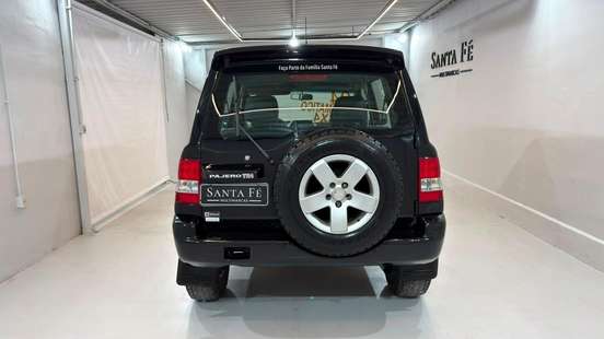 MITSUBISHI-PAJERO TR4-2004