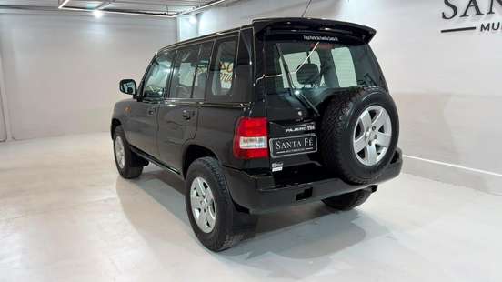 MITSUBISHI-PAJERO TR4-2004
