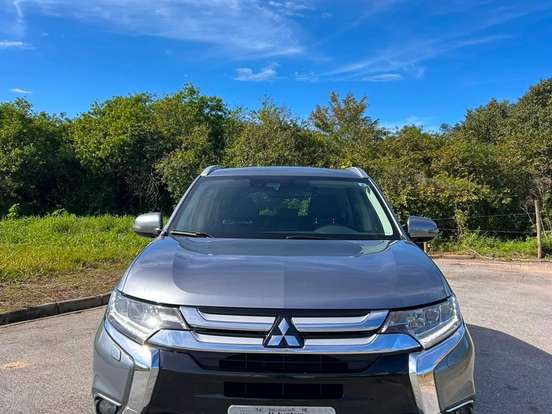 MITSUBISHI-OUTLANDER-2.2 4X4 16V DIESEL 4P AUTOMÁTICO MITSUBISHI-OUTLANDER-2016
