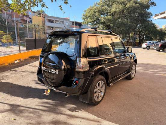 MITSUBISHI-PAJERO TR4-2.0 4X4 16V 140CV FLEX 4P AUTOMÁTICO MITSUBISHI-PAJERO TR4-2014