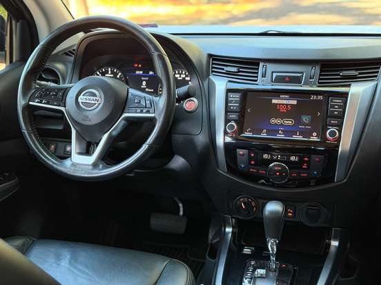 NISSAN-FRONTIER-2022
