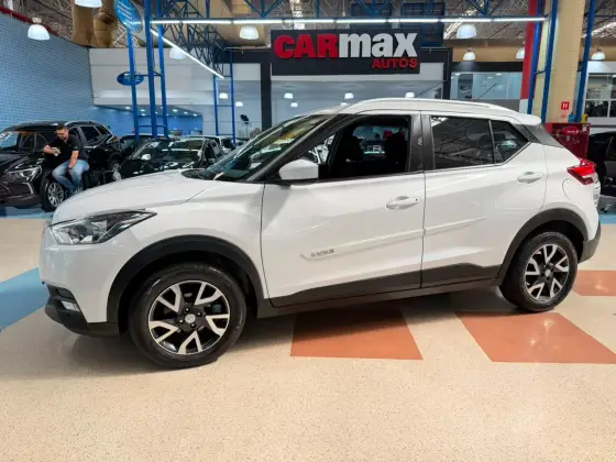 NISSAN KICKS 1.6 16V FLEXSTART S DIRECT 4P XTRONIC NISSAN KICKS 1.6 16V FLEXSTART S DIRECT 4P XTRONIC