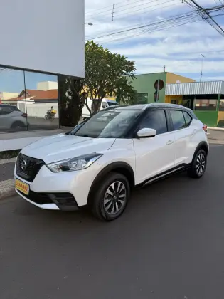 NISSAN KICKS 1.6 16V FLEXSTART SV 4P XTRONIC NISSAN KICKS 1.6 16V FLEXSTART SV 4P XTRONIC