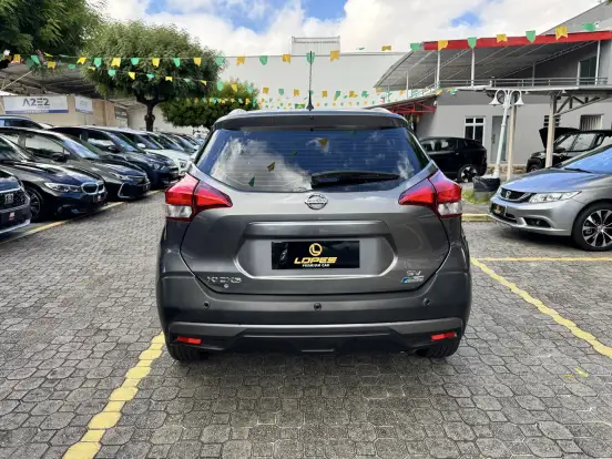 NISSAN-KICKS-1.6 16V FLEXSTART SV 4P XTRONIC NISSAN-KICKS-2018