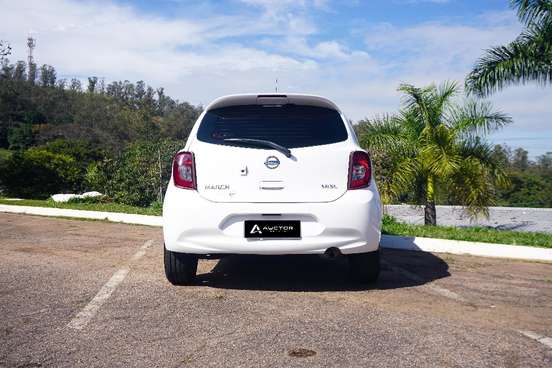 NISSAN-MARCH-2018