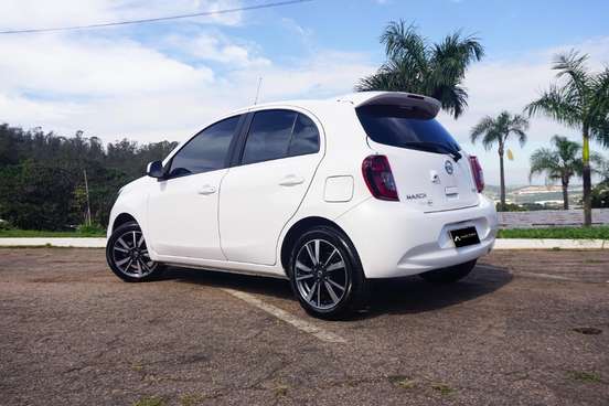 NISSAN-MARCH-1.6 SL 16V FLEXSTART 4P XTRONIC NISSAN-MARCH-2018