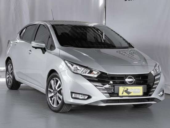 NISSAN-VERSA-2023