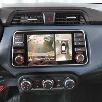 NISSAN-VERSA-2023