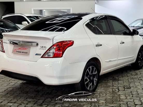 NISSAN-VERSA-1.6 16V FLEXSTART UNIQUE 4P XTRONIC NISSAN-VERSA-2016