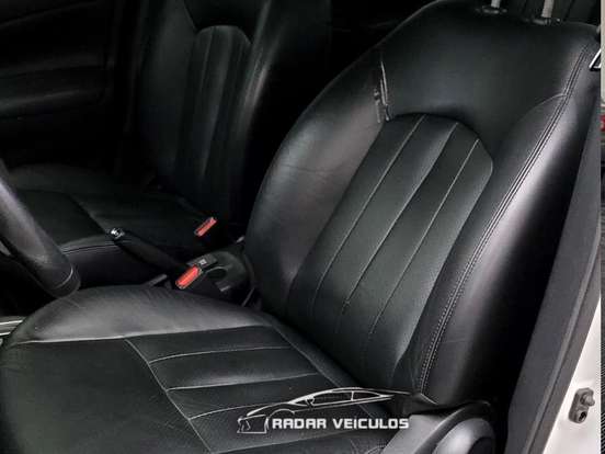 NISSAN-VERSA-1.6 16V FLEXSTART UNIQUE 4P XTRONIC NISSAN-VERSA-2016