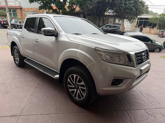 NISSAN FRONTIER 2.3 16V TURBO DIESEL XE CD 4X4 AUTOMÁTICO