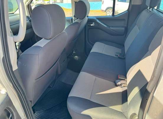 NISSAN-FRONTIER-2.5 SV ATTACK 4X4 CD TURBO ELETRONIC DIESEL 4P MANUAL NISSAN-FRONTIER-2013